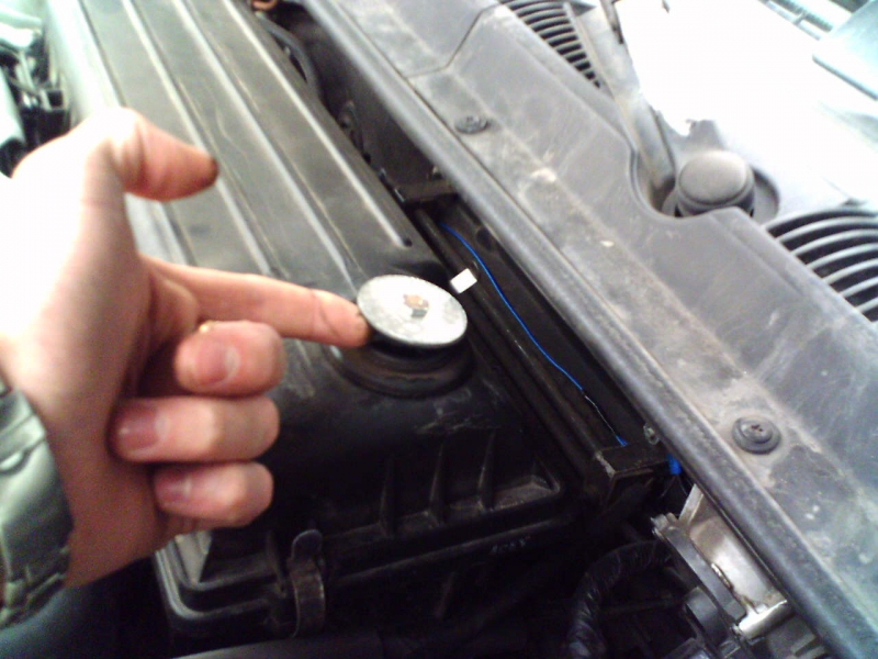 Хлопушка на воздушном фильтре