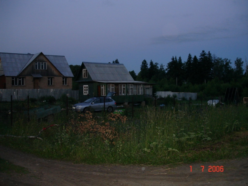 Дача. Вечер.