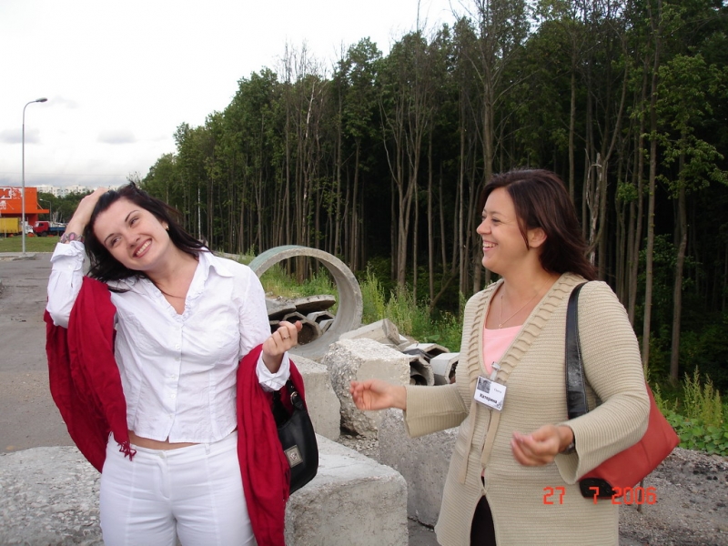 Очень красивые девушки...