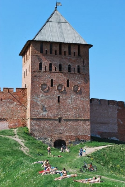 Башни Детинца