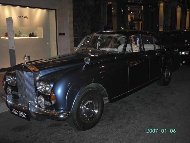 Перед этой машиной приклоняется даже Время...