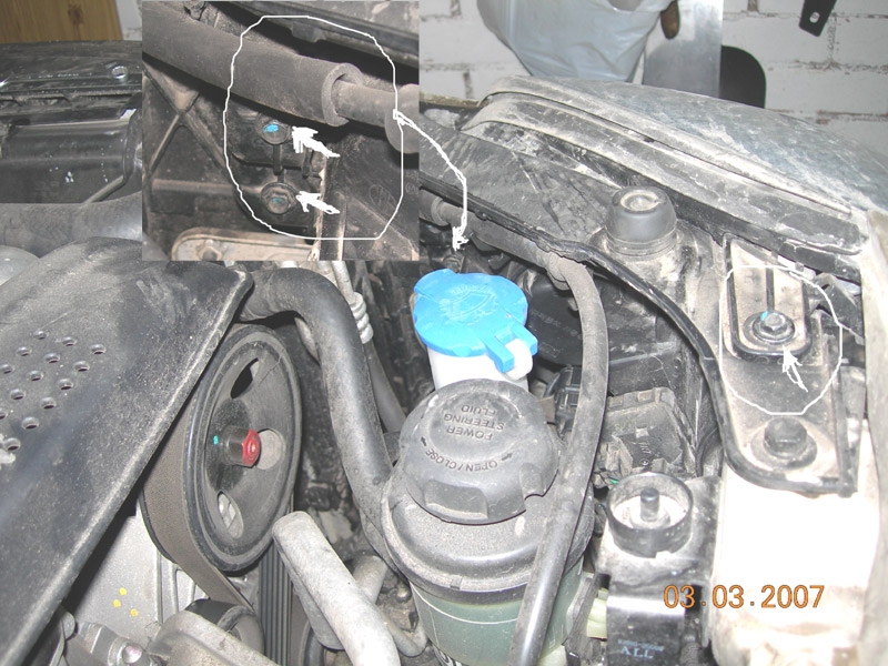 Снимаем фару