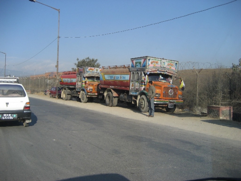грузовики в Катманду