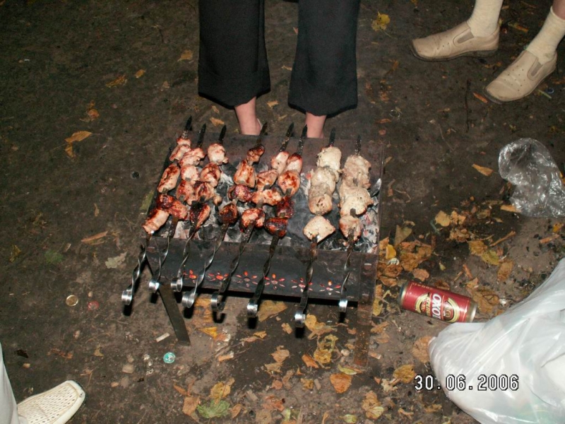 Продолжение в лесу.