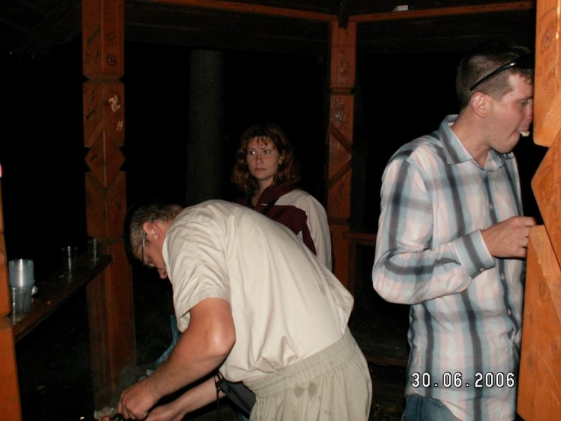 Продолжение в лесу.