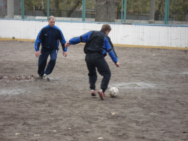 sasha & masha vs Digger