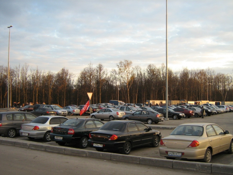 Нас много :)