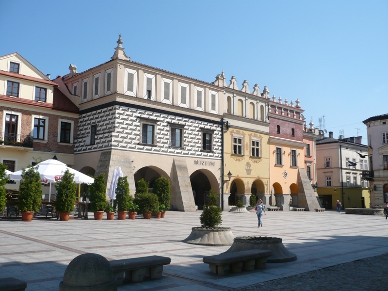 Тарнув, Ланцют